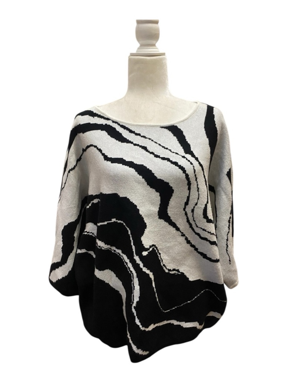 Magaschoni Womens Black White Marble Art To Wear Sweater Art To Wear